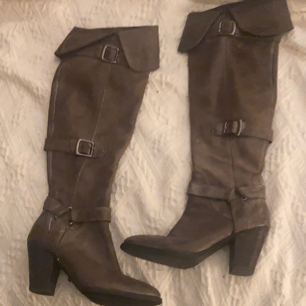 Enzo Angiolini weathered look boots